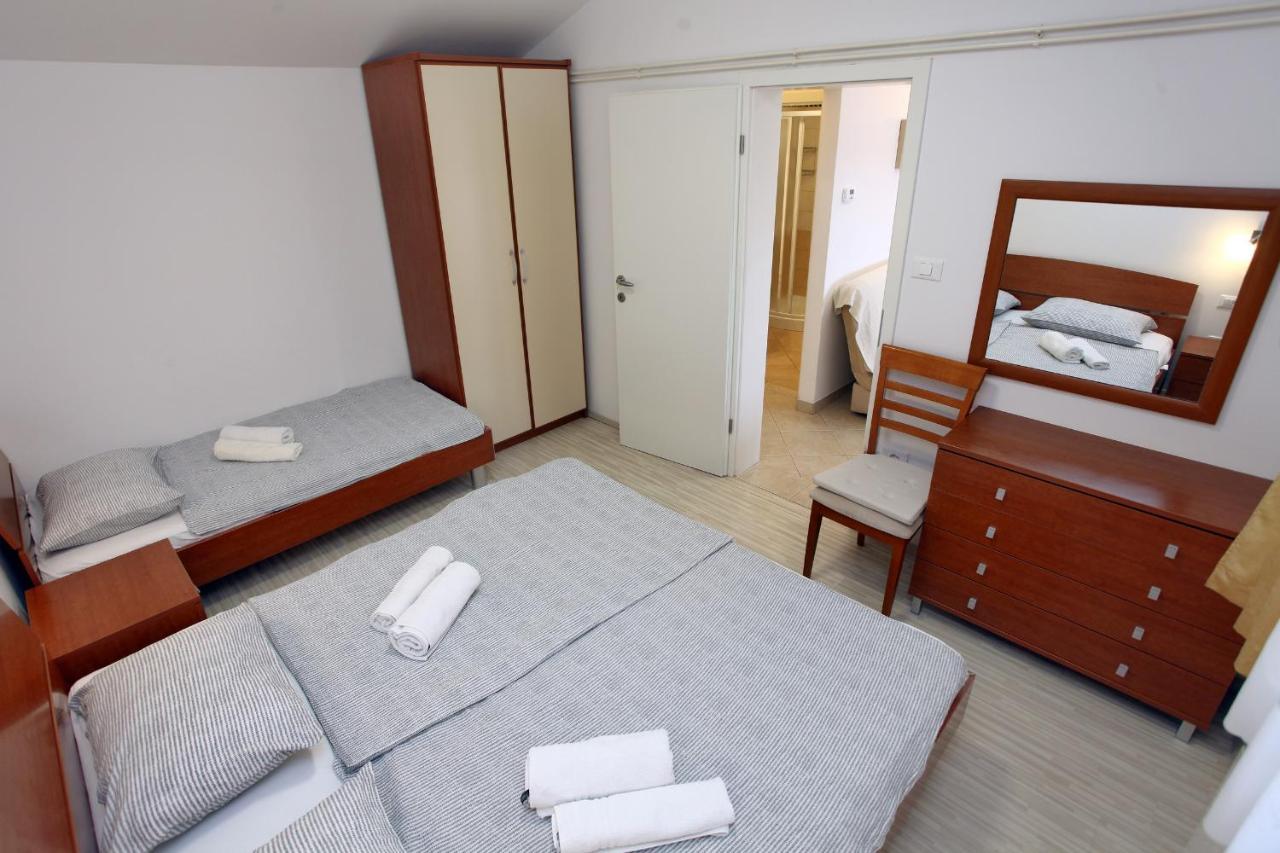 Sea View Apartments Portoroz Zm מראה חיצוני תמונה