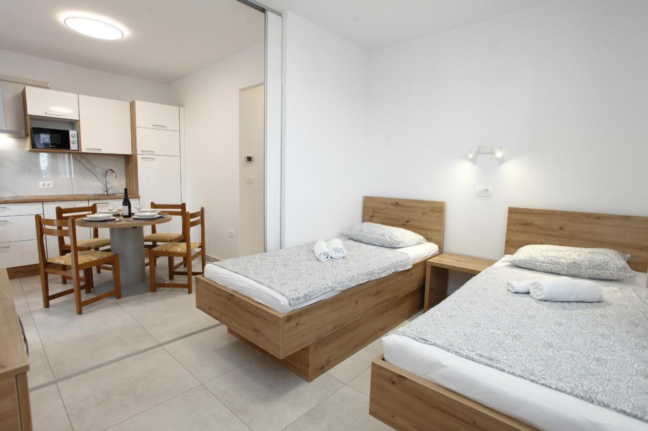 Sea View Apartments Portoroz Zm מראה חיצוני תמונה